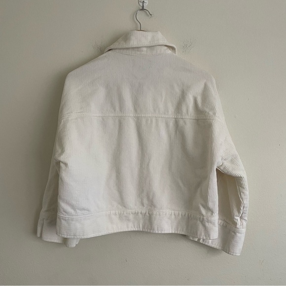 Zara White Cropped Corduroy Jacket with Wide Sleeves Trendy & Chic Size S/M - Picture 2 of 5